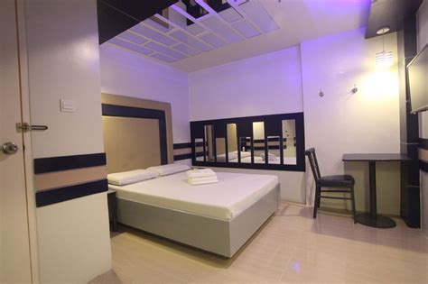999 hotel monumento|Premium Room – Monumento – Hotel 99, Manila.